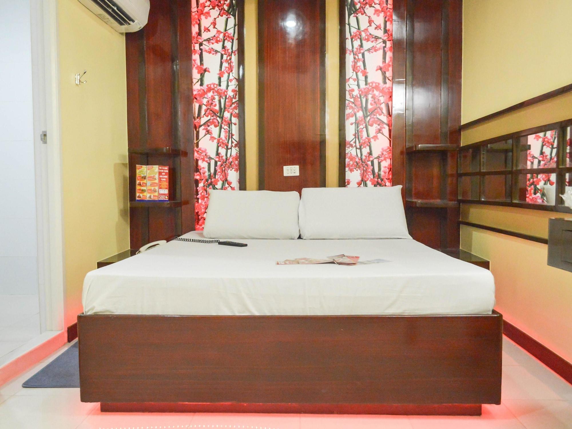 Hotel Sogo Pasay Wood Street Екстер'єр фото