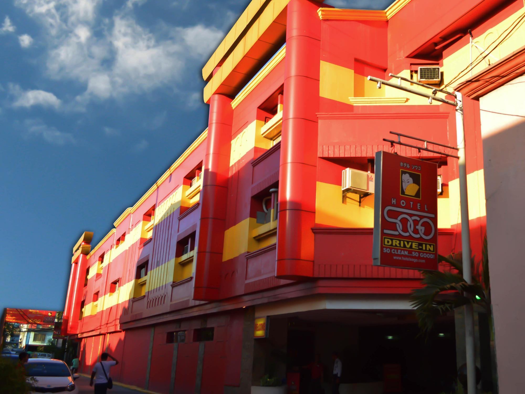 Hotel Sogo Pasay Wood Street Екстер'єр фото