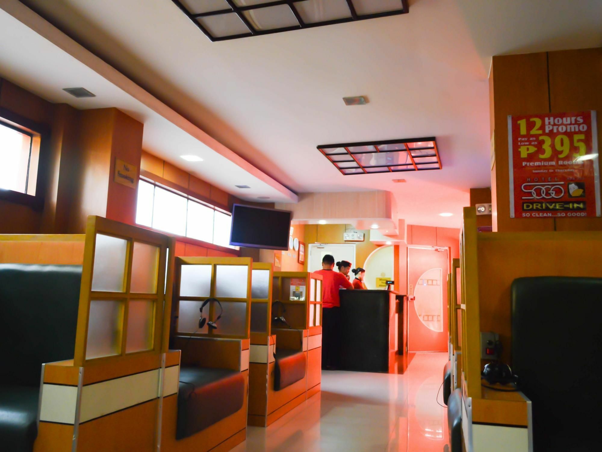 Hotel Sogo Pasay Wood Street Екстер'єр фото
